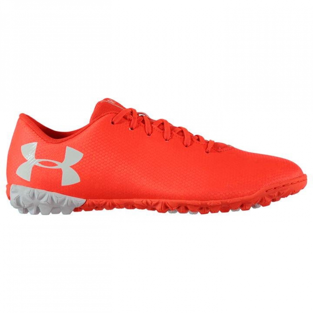 under armour football trainers